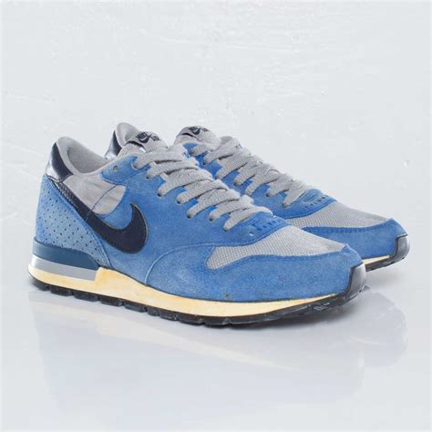 Nike Air Epic Vintage 